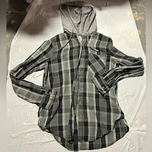 Women’s Small Mudd Plaid Hooded Flannel Button Down Shirt